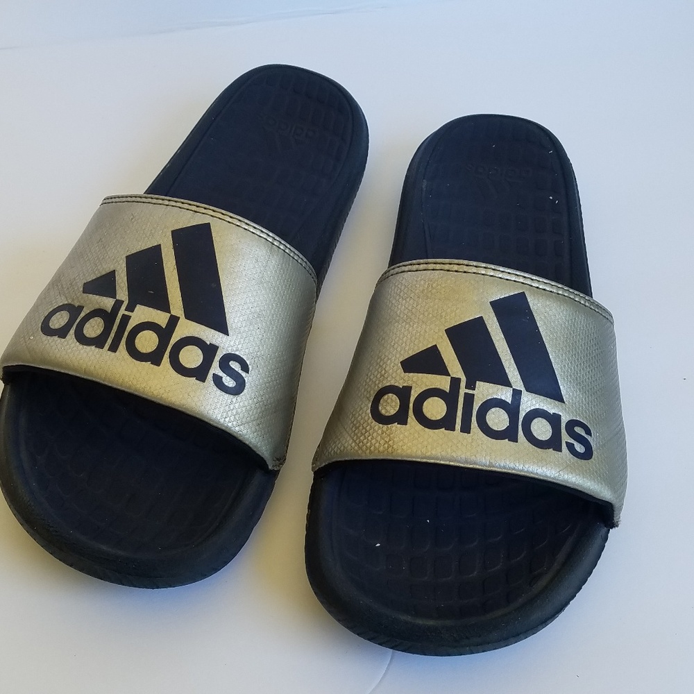 Adidas Sandals/Flip Flops Size 8